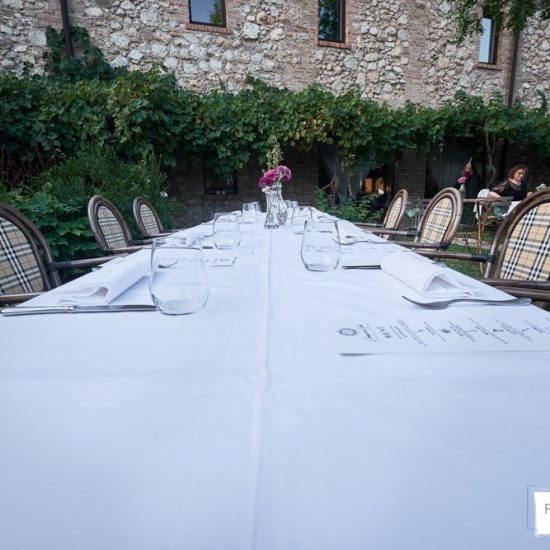 fotografia allestimenti locations 0002 550x550 - Servizi fotografici ad allestimenti in locations