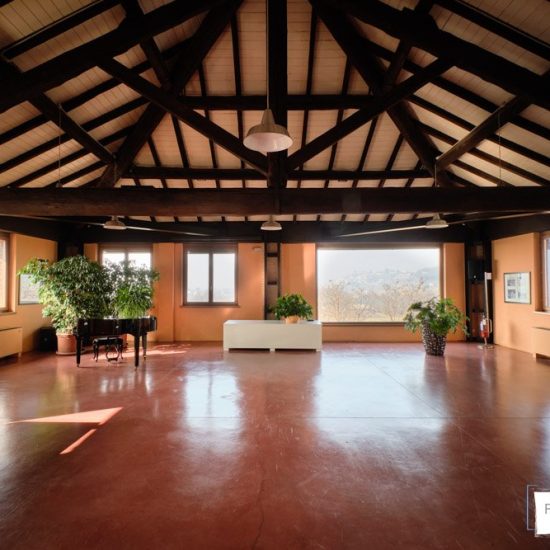 servizi fotografici in cantina franciacorta 00011 550x550 - Servizi fotografici in Cantina