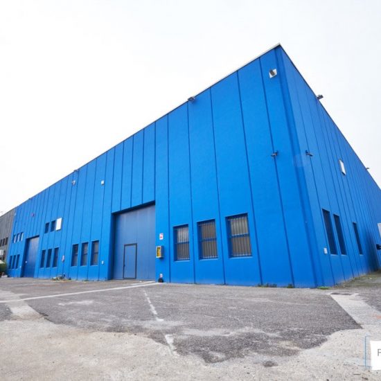 servizio fotografico aziendale brescia 0021 550x550 - Servizio fotografico aziendale a Brescia