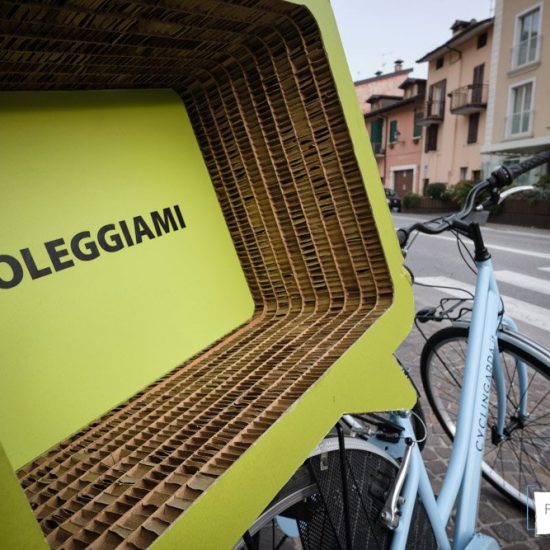 servizio fotografico aziendale brescia 0065 550x550 - Servizio fotografico aziendale a Brescia